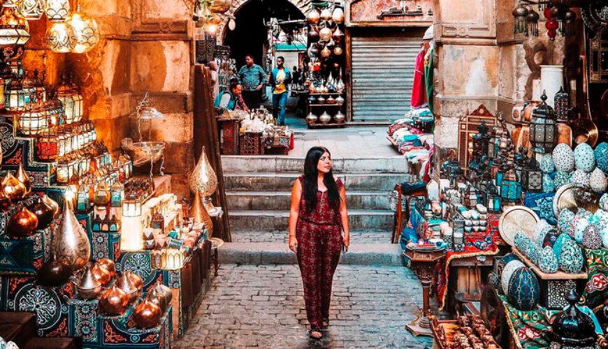 Explore Khan El Khalili Bazaar: Cairo’s Historic Market
