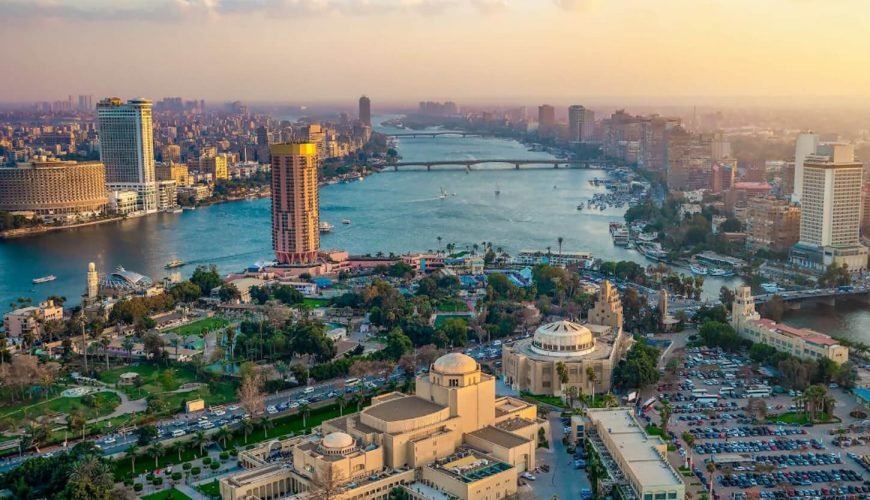 Cairo Travel Guide: Must-See Sights and Travel Tips